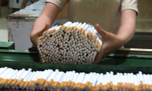 Kiến nghị tạm ngừng tăng thuế tiêu thụ đặc biệt với thuốc lá