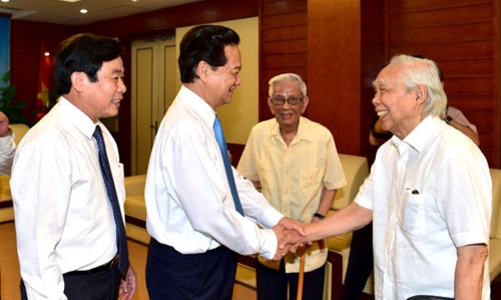 Thủ tướng: “Tôi chia sẻ với những thách thức của báo chí”