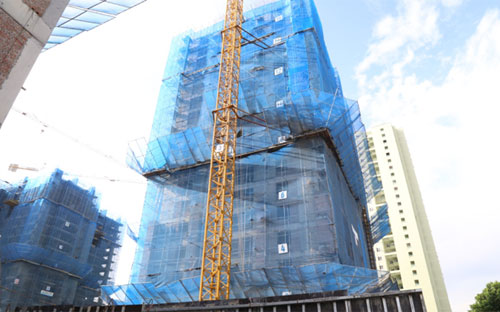 Tiến độ thi công Goldmark City ngày 6/8/2015, Ruby 2,3 đã xây đến tầng 18, vượt tiến độ một tháng so với cam kết.