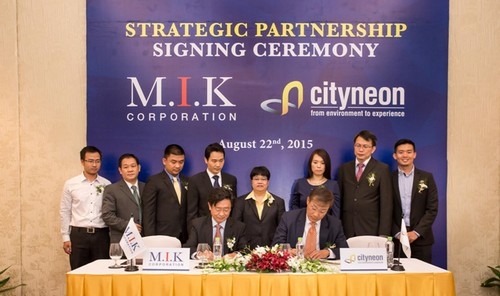 Lễ ký kết hợp tác chiến lược giữa M.I.K Corporation và Cityneon Holdings Limited.