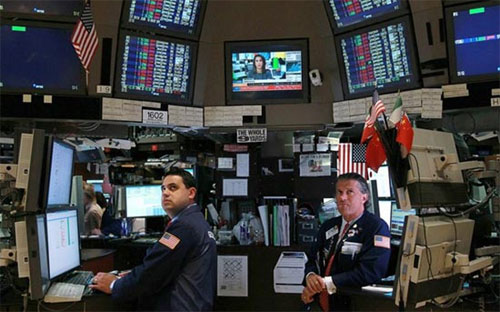 Chỉ số S&amp;P 500 hiện đã lên trên đường trung bình động trong vòng 14 
ngày, lần đầu tiên kể từ phiên giao dịch ngày 23/1 cho đến nay - Ảnh: Getty.<br>