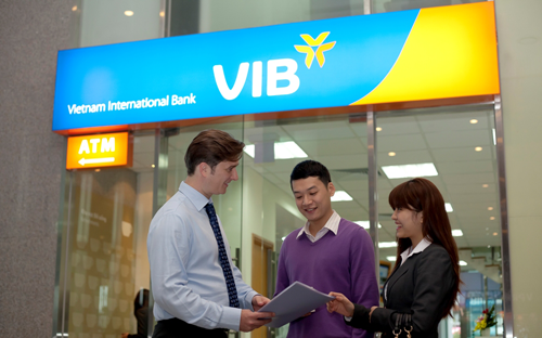 Trong trường hợp có nhu cầu cấp thiết về tài chính, khách hàng có thể cầm cố sổ tiết kiệm tại VIB và được hưởng lãi suất ưu đãi.