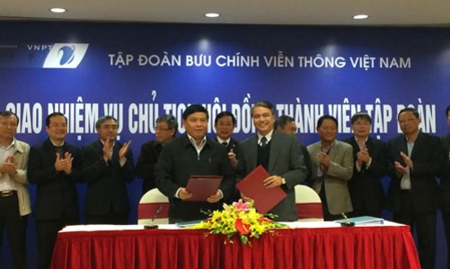 Hai lãnh đạo ngành thông tin, truyền thông về hưu