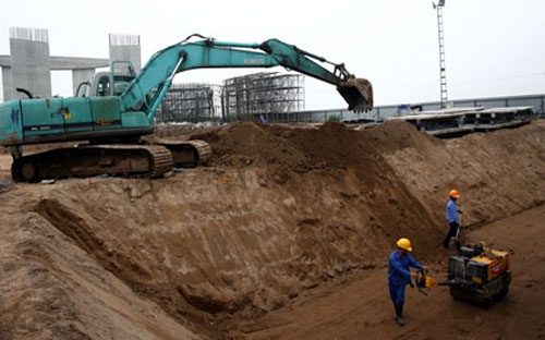 Nhu cầu vốn trái phiếu Chính phủ bổ sung giai đoạn 2014-2016 của 91 dự 
án này là 42.316,29 tỷ đồng, nhưng dự kiến kế hoạch bổ sung vốn chỉ có 
18.066,739 tỷ đồng - Ảnh minh họa.<br>