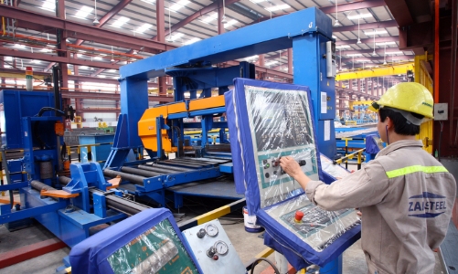 Bloomberg: “Kinh tế Việt Nam đang là điểm sáng”