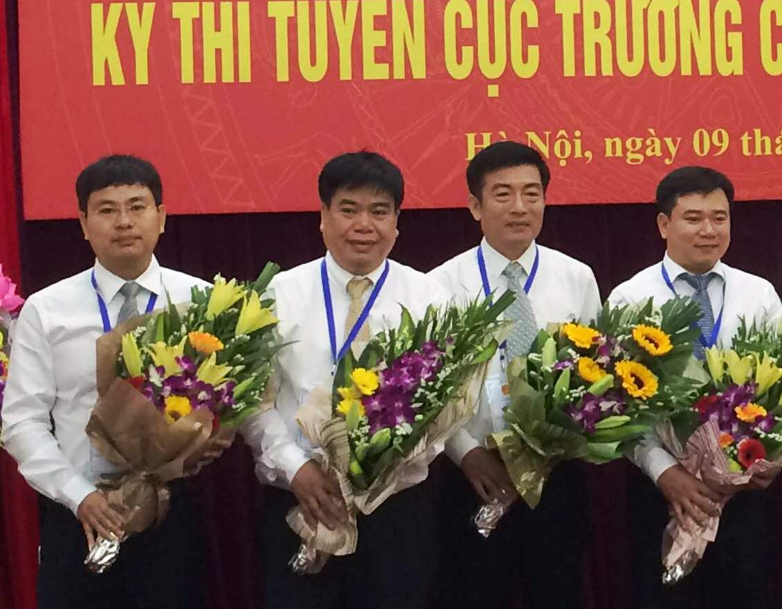 Ông Vũ Quang Khôi (thứ hai từ trái sang) tại lễ khai mạc cuộc thi tuyển Cục trưởng Đường sắt vừa được tổ chức.<br>