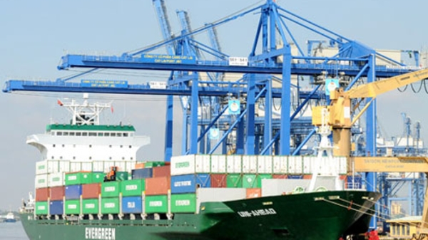 Xuất siêu trở lại sau gần 20 năm