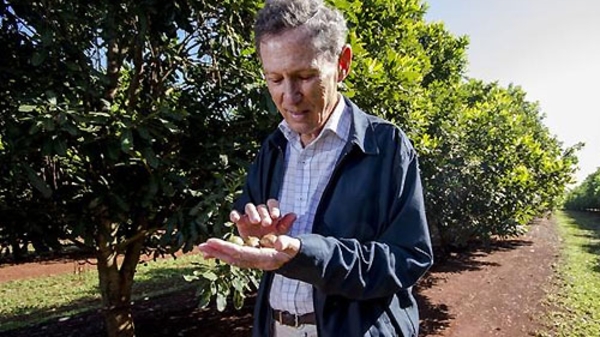 “Dị nhân” Phil Zadro: Chân dung ông vua mắc-ca thế giới