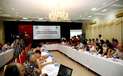 “Phát triển và đa dạng hóa sản phẩm sữa vì sức khỏe cộng đồng” 4