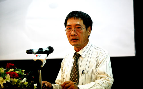 TS. Vũ Ngọc Quỳnh, Tổng thư ký Hiệp hội sữa Việt Nam chia sẻ thông tin về việc đầu tư và phát triển của ngành sữa Việt Nam. <br>