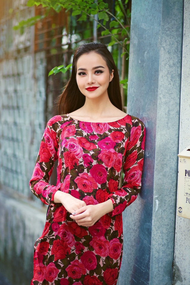 MC Kiều Ngân & Đóa hoa xuân ngời lên màu hy vọng - Ảnh 3.