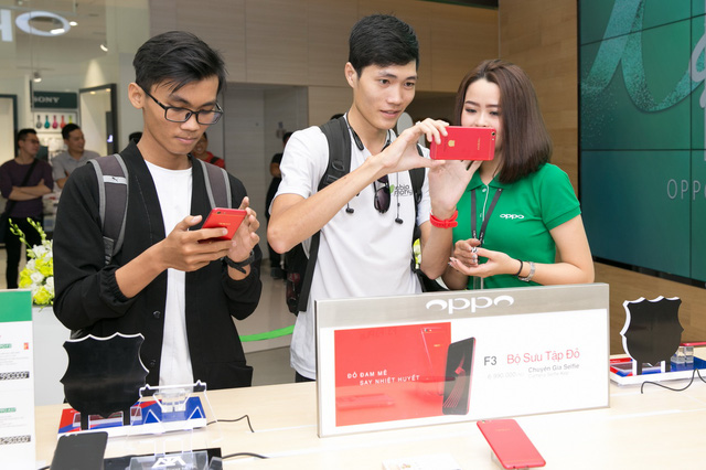 OPPO đẩy mạnh tấn công vào phân khúc smartphone cao cấp - Ảnh 2.