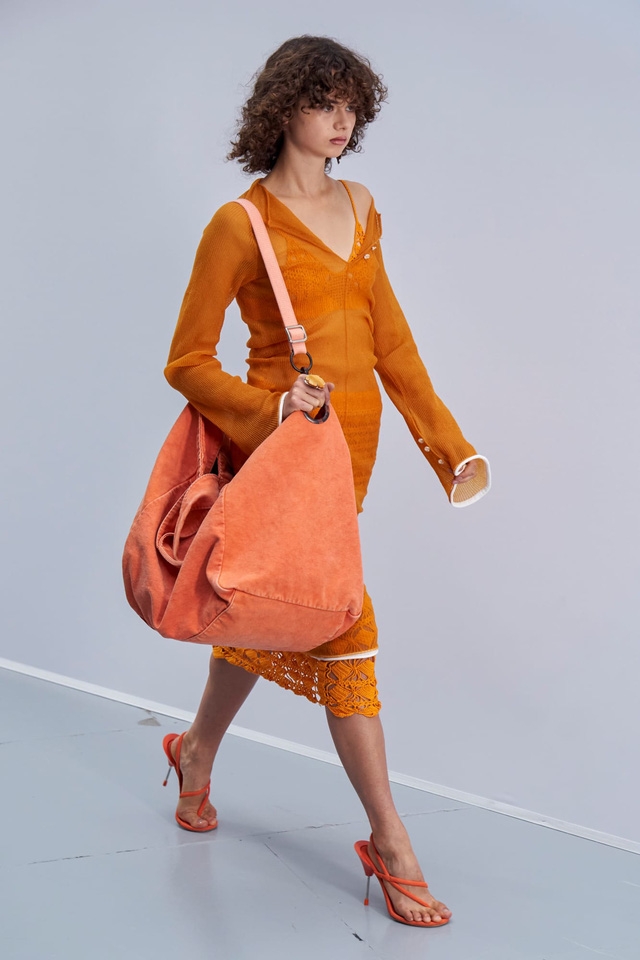 7 xu hướng thời trang từ sàn diễn Paris Xuân Hè 2021 - Ảnh 18.