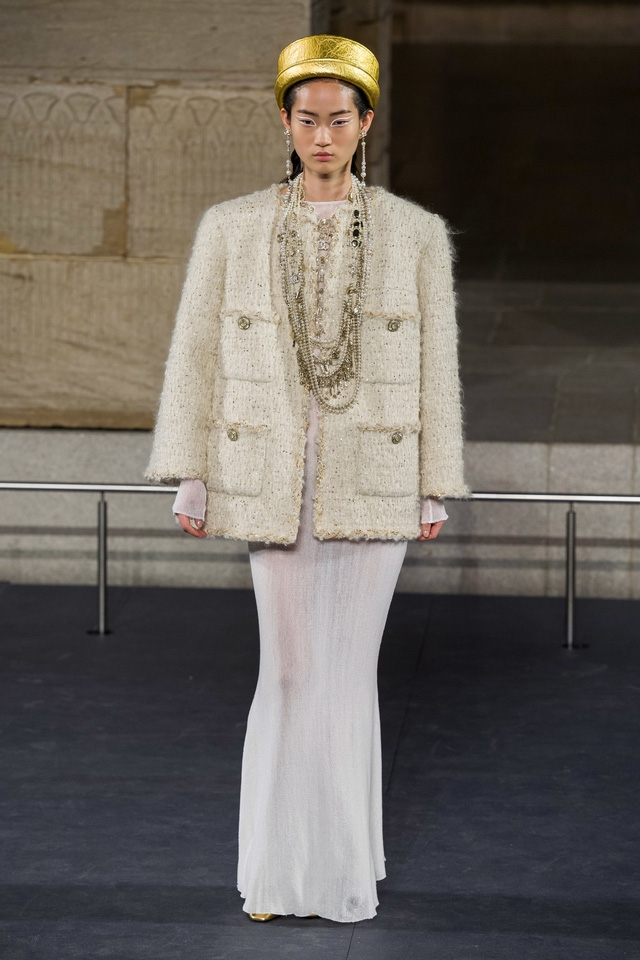 BST Chanel pre-fall 2019: cảm hứng từ Ai Cập - Ảnh 2.