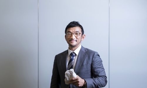 Start-up Nhật “gây sốt” với công nghệ sản xuất giấy từ đá vôi