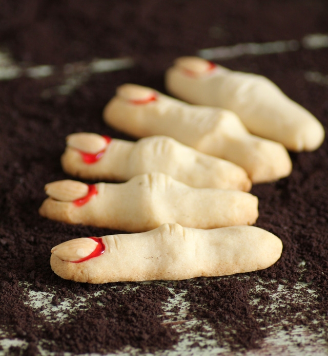 4 món tráng miệng bạn có thể tự làm cho tiệc Halloween - Ảnh 1.