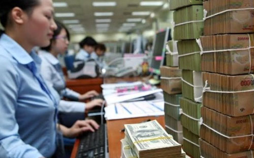 Mức độ thù lao cho hội đồng quản trị và ban kiểm soát các ngân hàng được xác định theo lợi nhuận, có thể thay đổi theo số lượng và biến động cơ cấu thành viên.<br>