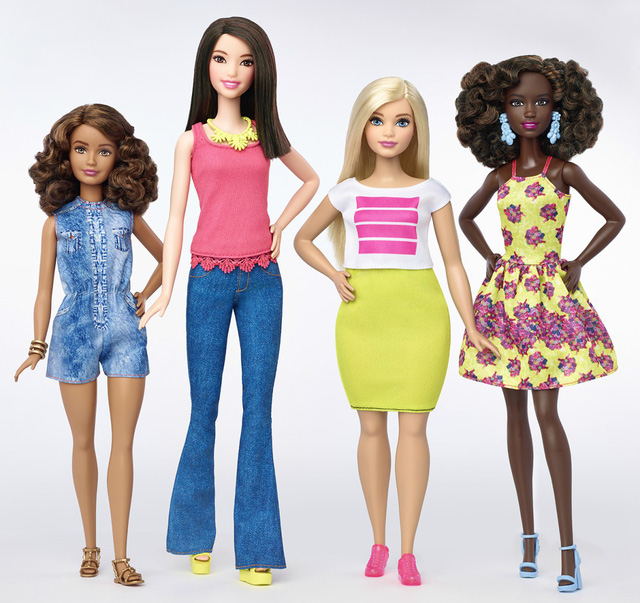 Búp bê Barbie: quyến rũ học sinh, mất lòng phụ huynh - Ảnh 5.