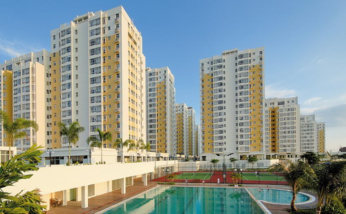 Nhiều người cho rằng Ngân hàng Nhà nước nên ấn định mức phí bảo lãnh (có thể là từ 0,5-1%) mà không nên để cho các bên tự thỏa thuận.<br>