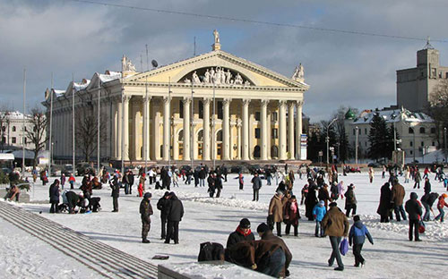 <font face="Arial, Verdana"><span style="font-size: 13px;">Thủ đô Minsk của Belarus.</span></font>