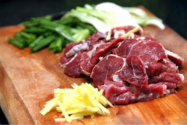 Thịt bò có công dụng gì với sức khỏe? - Ảnh 3.