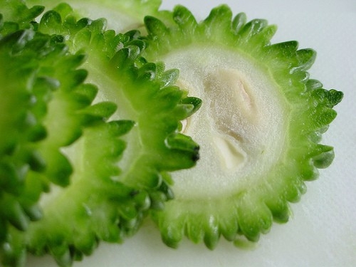 Món ngon thanh mát từ quả mướp đắng - Ảnh 4.