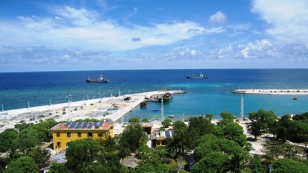 Luật hóa việc khuyến khích ngư dân ra biển làm ăn