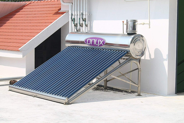 Bình nước nóng năng lượng mặt trời: có nên lắp không? - Ảnh 2.