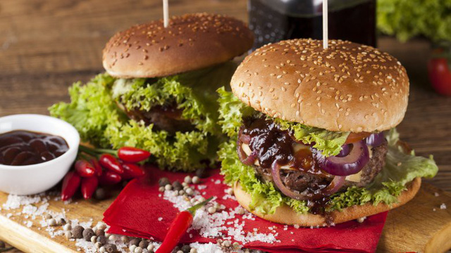 12 thực phẩm dinh dưỡng đặc biệt tốt cho phụ nữ - Ảnh 3.