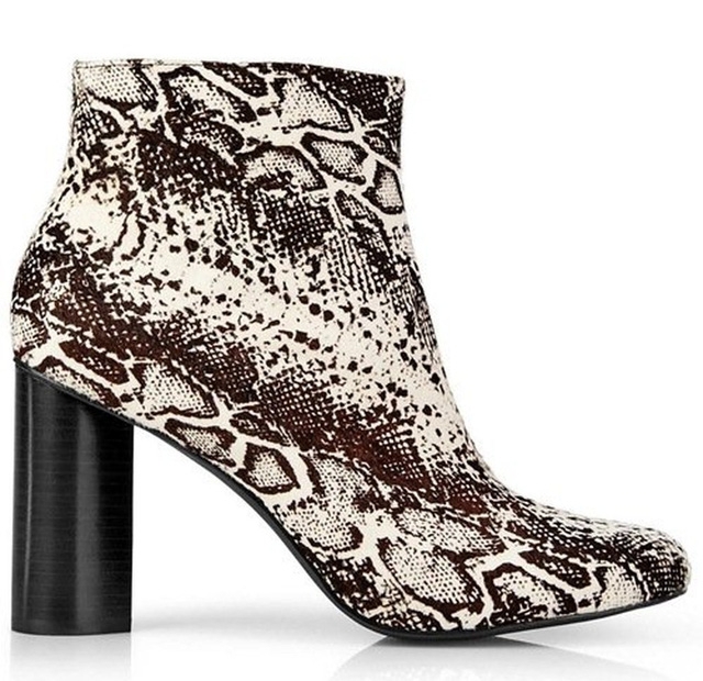 Một đôi boots cho cả mùa Thu Đông - Ảnh 4.