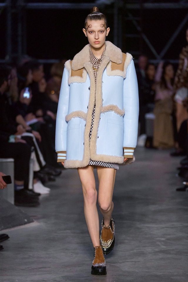 BST Burberry tại London Fashion Week 2019: sự trở lại của Riccardo Tisci - Ảnh 14.