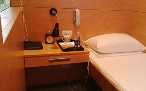 Hiện VATC có 14 buồng ngủ với 3 phòng đơn và 11 phòng đôi.