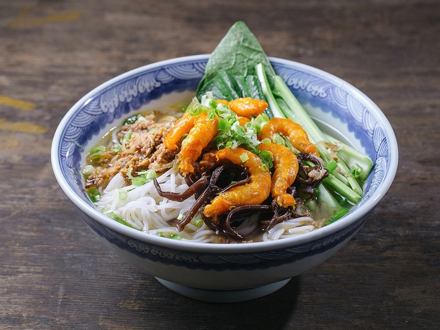 Bún tôm, món ăn giải ngán - Ảnh 1.