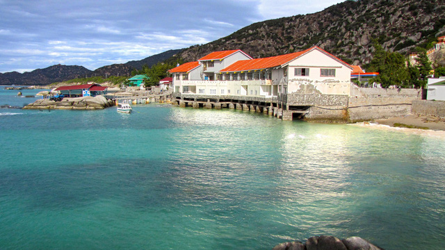 Một vùng biển thẳm xanh: Cà Ná - Ảnh 3.