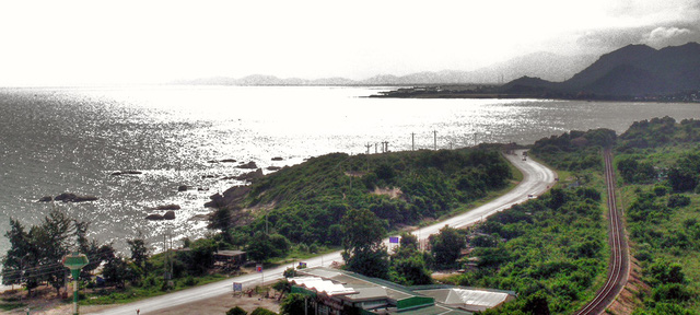 Một vùng biển thẳm xanh: Cà Ná - Ảnh 1.