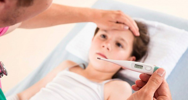 Chủ động phòng tránh dịch bệnh sốt xuất huyết - Ảnh 2.