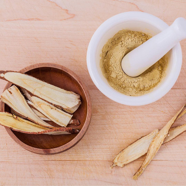 Cẩn trọng khi dùng cam thảo giải nhiệt mùa hè - Ảnh 1.