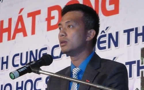 Ông Nguyễn Bá Cảnh từng có thời gian du học tại Anh với chuyên ngành quản trị công.<br>
