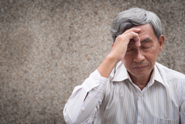 Giao mùa và lưu ý sức khỏe cho người cao tuổi - Ảnh 3.