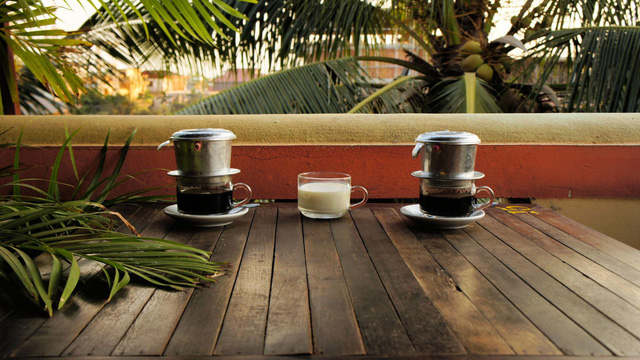 Hà Nội lọt top những điểm đến có cà phê ngon nhất thế giới - Ảnh 1.