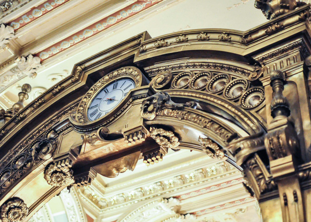 Thăm quán cà phê đẹp nhất thế giới tại Budapest - Ảnh 13.