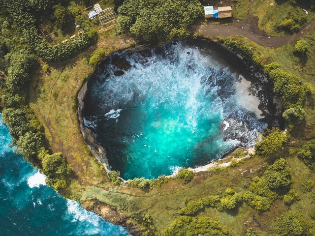 Nusa Penida: một thiên đường ngay tại Indonesia - Ảnh 4.