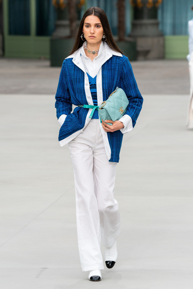 BST Resort 2020 của Chanel: khi không còn Karl Lagerfeld - Ảnh 14.
