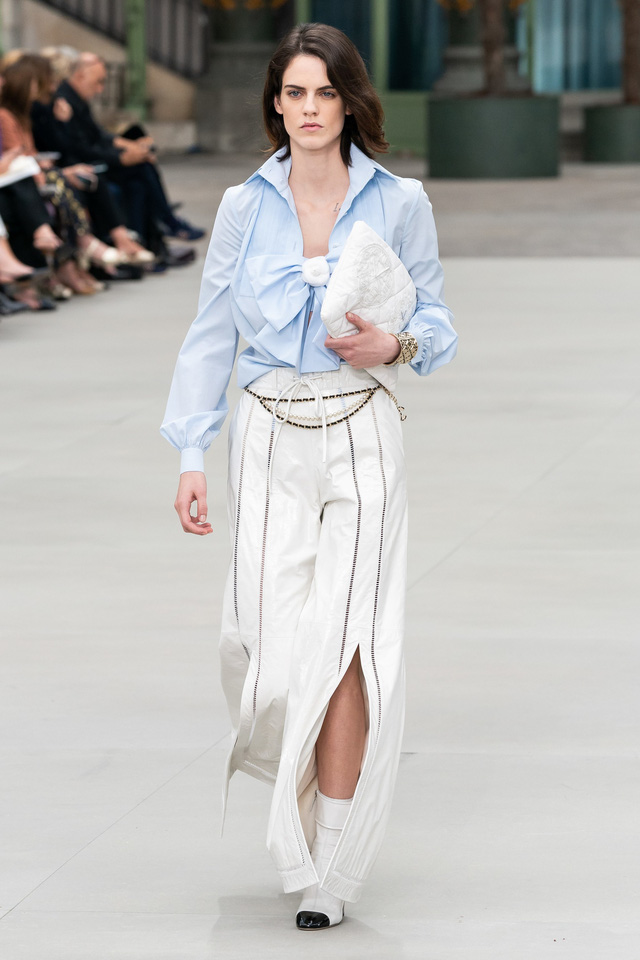 BST Resort 2020 của Chanel: khi không còn Karl Lagerfeld - Ảnh 15.