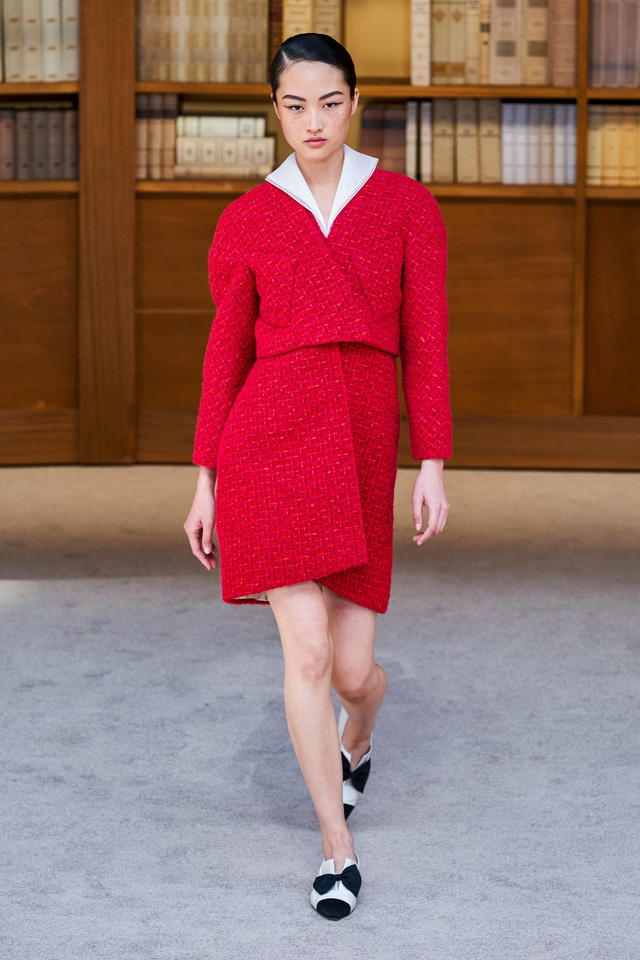 BST Haute Couture Thu – Đông 2019 của Chanel: cổ điển và tinh tế - Ảnh 17.