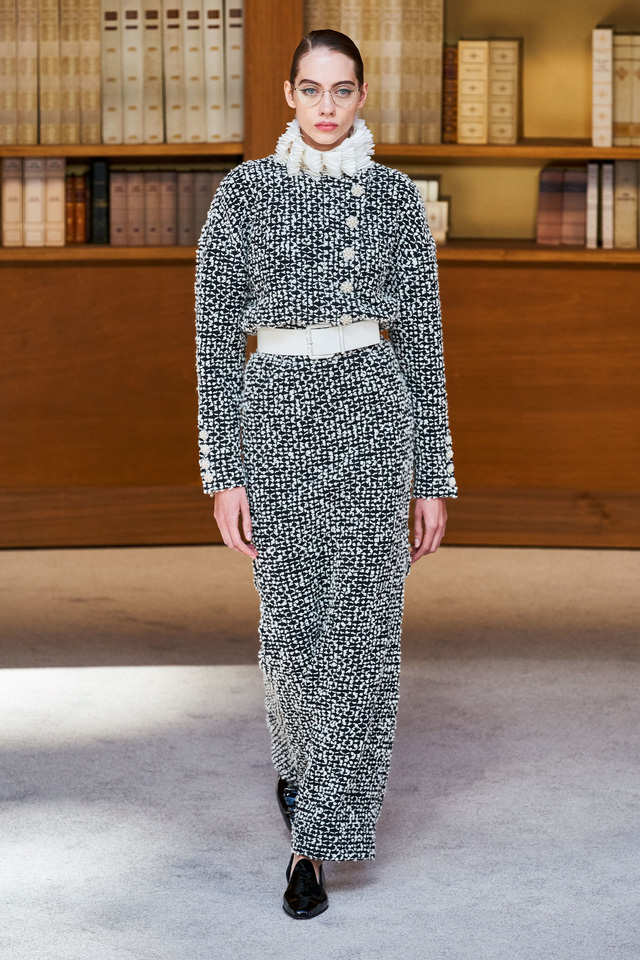 BST Haute Couture Thu – Đông 2019 của Chanel: cổ điển và tinh tế - Ảnh 19.