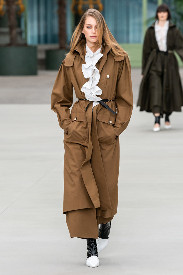 BST Resort 2020 của Chanel: khi không còn Karl Lagerfeld - Ảnh 2.