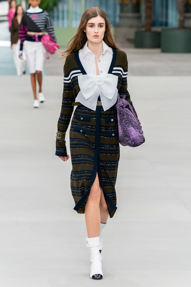 BST Resort 2020 của Chanel: khi không còn Karl Lagerfeld - Ảnh 4.