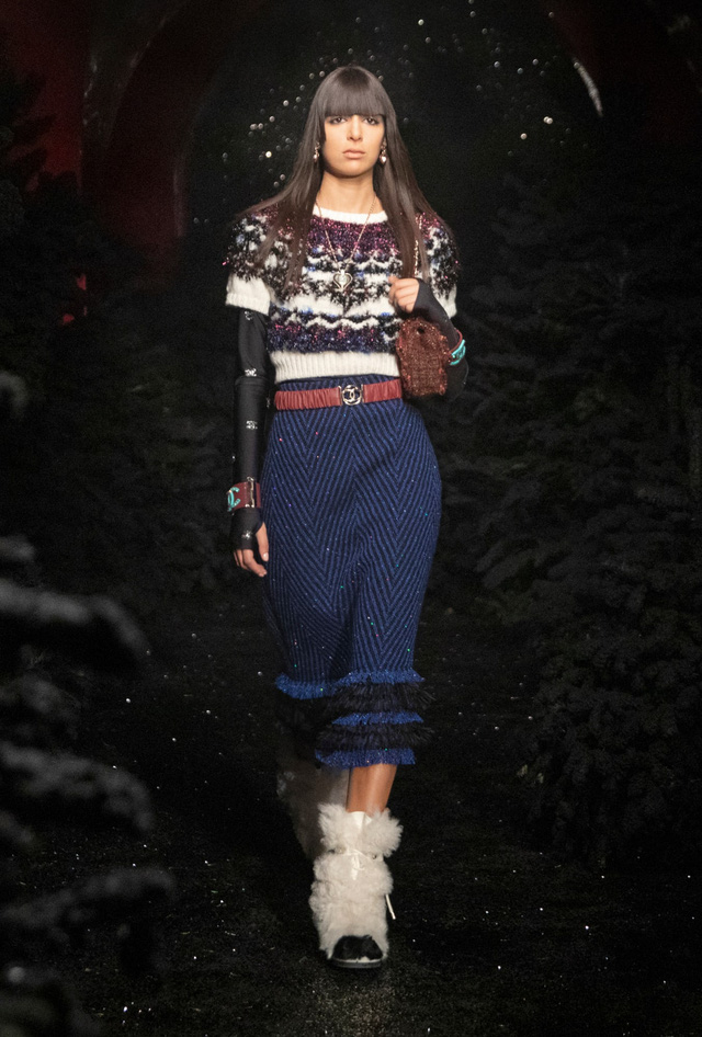 9 xu hướng nổi bật từ sàn diễn Paris Fashion Week 2021 - Ảnh 1.