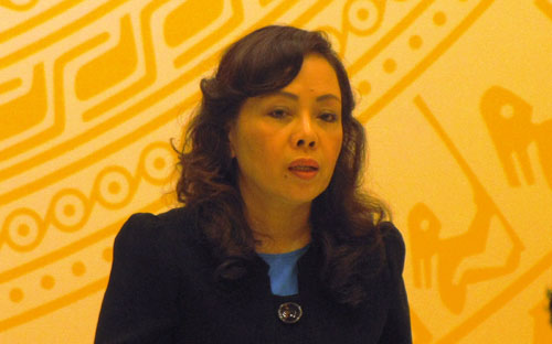 Bộ trưởng Nguyễn Thị Kim Tiến: "Toàn ngành y tế hiện đang dồn sức để giành giật sự sống cho từng cháu bé".<br>